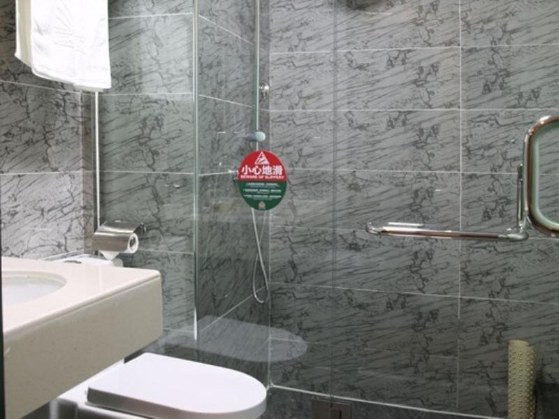 Greentree Wulumuqi Airport Hotel Урумчи Экстерьер фото